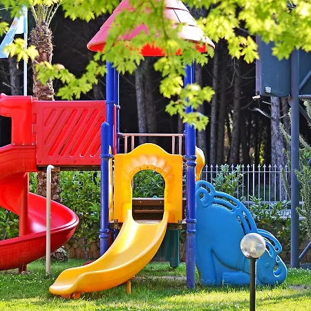 Villaggio Selene Mare Resort