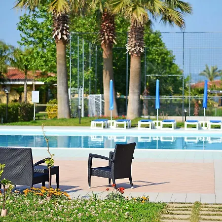 Villaggio Selene Mare Resort